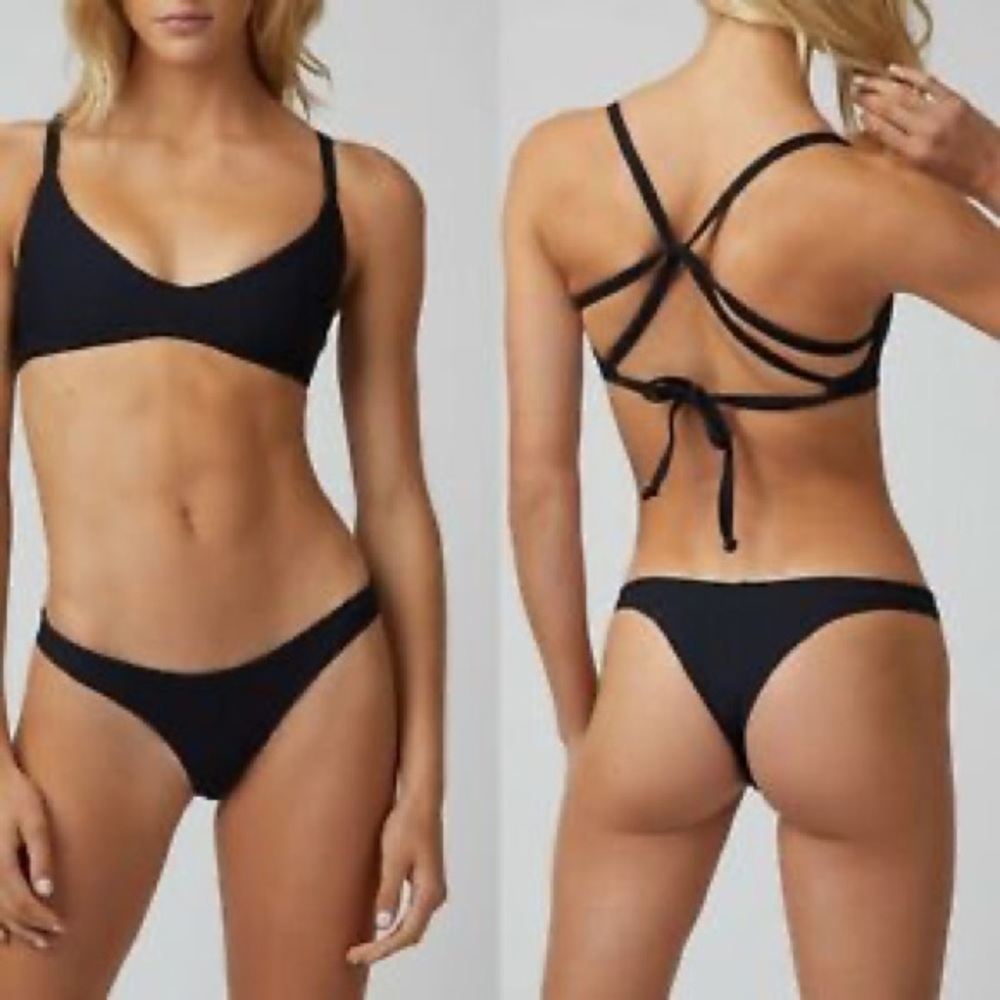 ISO Boys+Arrows Leggy Peggy bottoms in black. Size small!